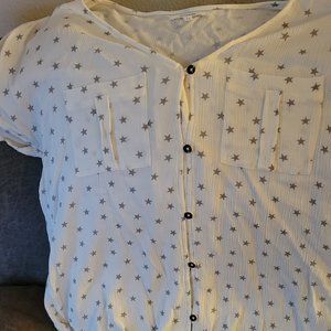 Maurices shirt Size M